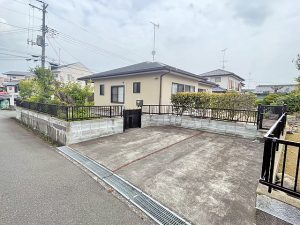 中古住宅 郷ケ丘二丁目 2,700万円