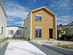 売戸建(未入居物件)  小名浜字下明神町　2,960万円